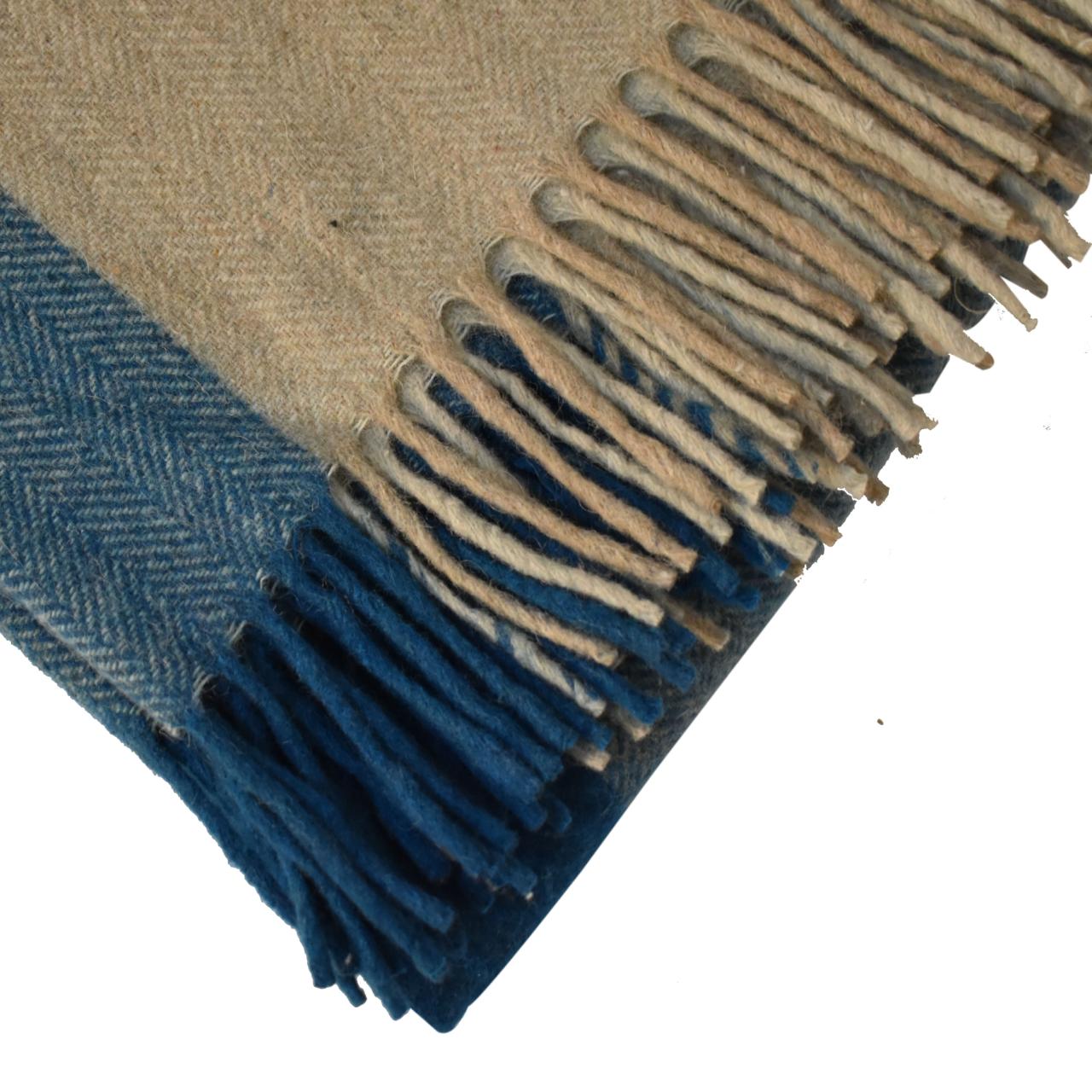 Selin blauer Wollüberwurf (Queen-Size-Größe 150 x 180 cm)